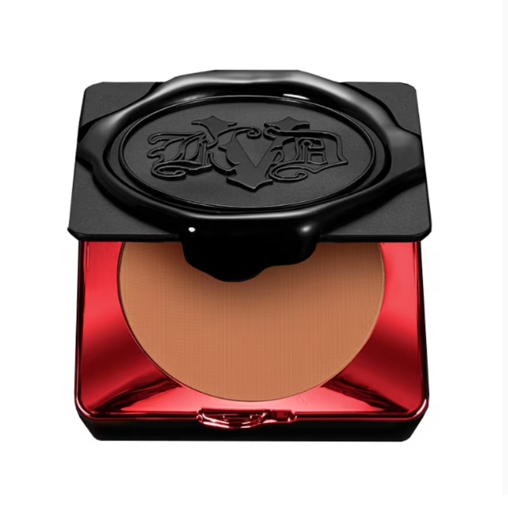 🆕️Kat Von D KVD Lock It Powder Foundation in Deep #195